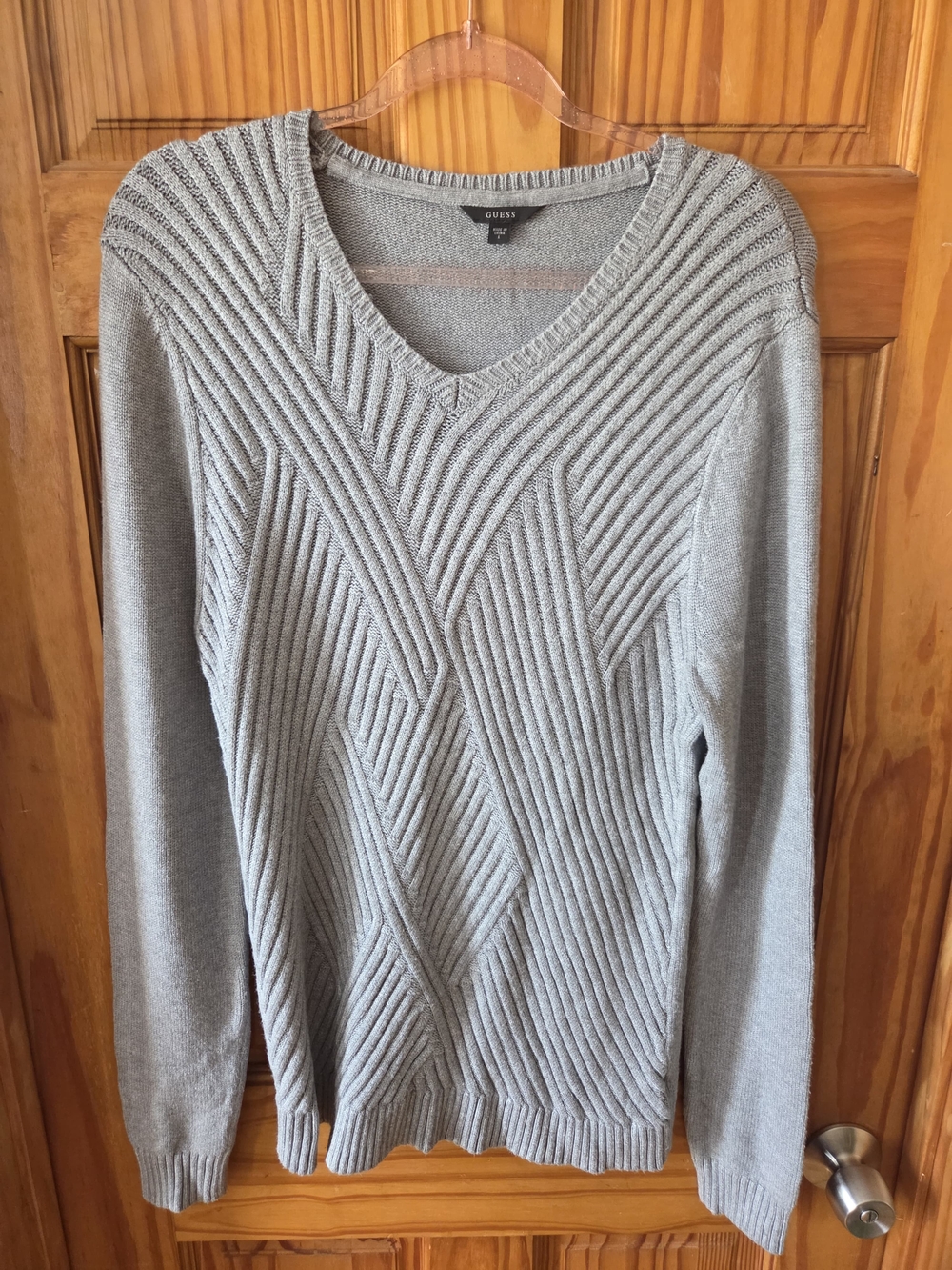 Guess Men's Light Gray V-Neck Ribbed Knit Sweater